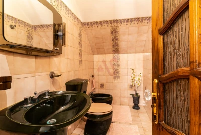 Moradia T6 para Venda em Cristelos, Boim e Ordem