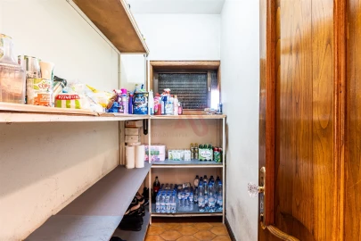 Moradia T6 para Venda em Cristelos, Boim e Ordem