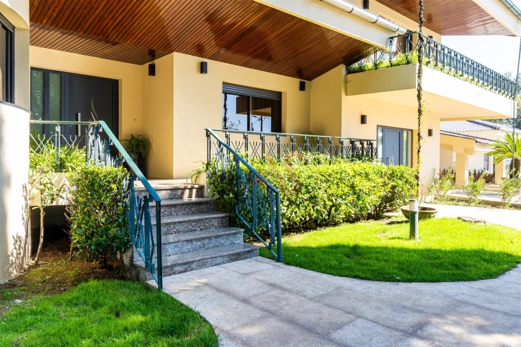 Moradia T6 para Venda em Cristelos, Boim e Ordem Foto 51