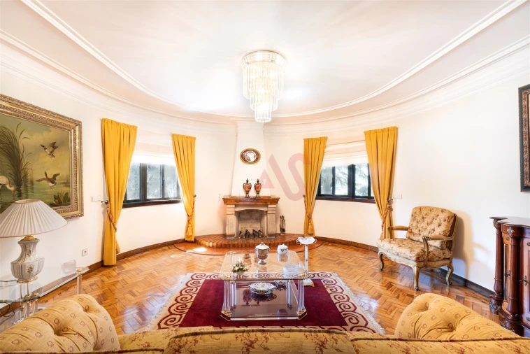 Moradia T6 para Venda em Cristelos, Boim e Ordem Foto 10