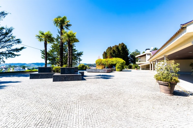 Moradia T6 para Venda em Cristelos, Boim e Ordem Foto 45