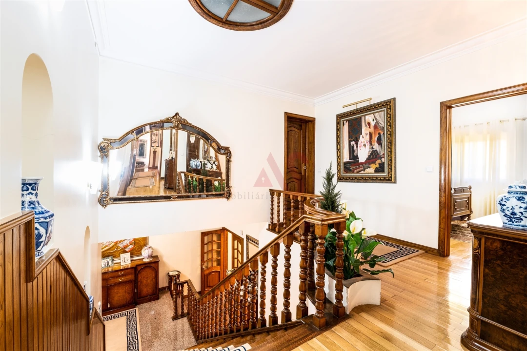 Moradia T6 para Venda em Cristelos, Boim e Ordem Foto 20