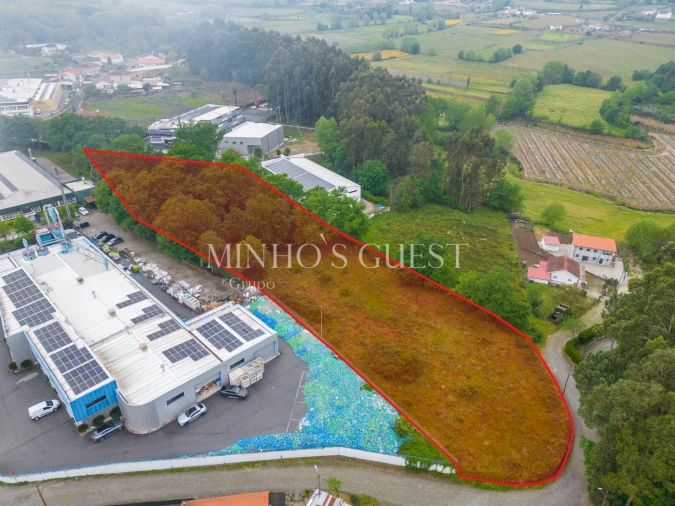 Terreno Comércio / Armazém para Venda em Pedreira, Rande e Sernande Foto 3