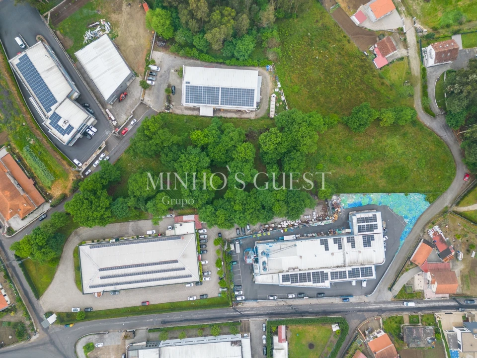 Terreno Comércio / Armazém para Venda em Pedreira, Rande e Sernande Foto 8