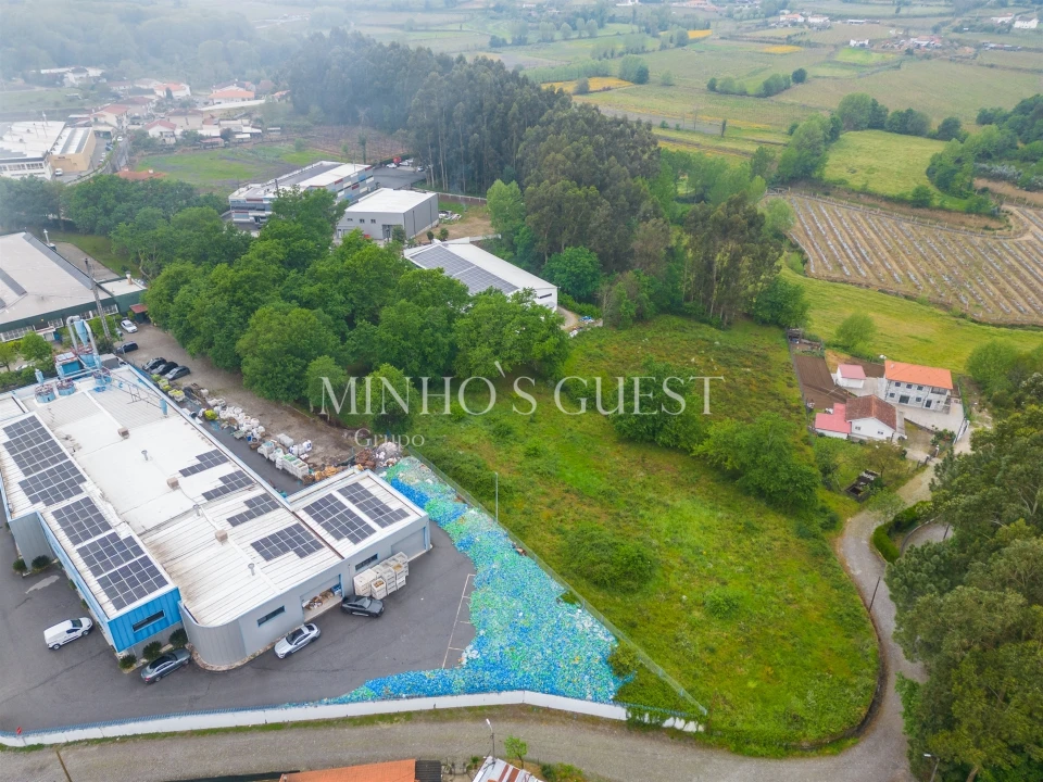 Terreno Comércio / Armazém para Venda em Pedreira, Rande e Sernande Foto 14