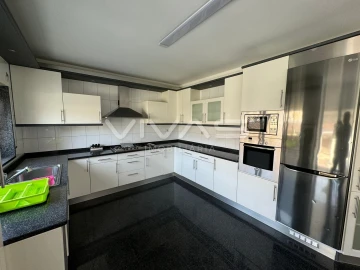 Moradia T4 para Arrendamento em Vila de Prado