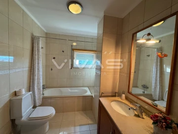 Moradia T4 para Arrendamento em Vila de Prado