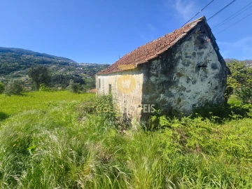 Moradia T2 para Venda em Espadanedo