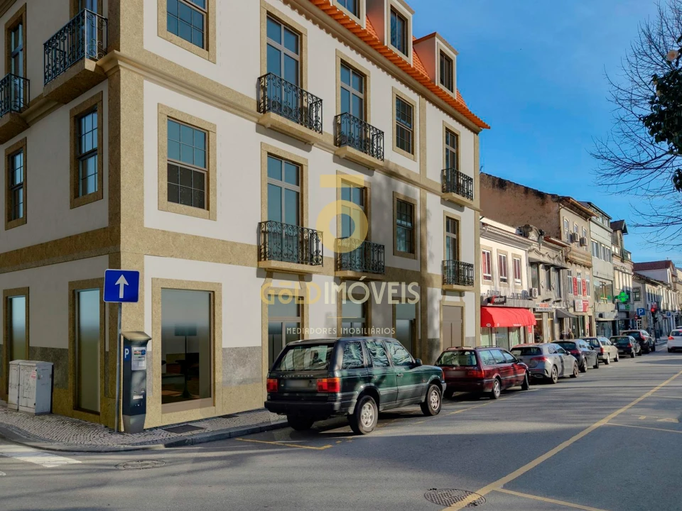 Apartamento T2 para Venda em O. Azeméis, Riba-Ul, Ul, Macinhata Seixa, Madail Foto 2