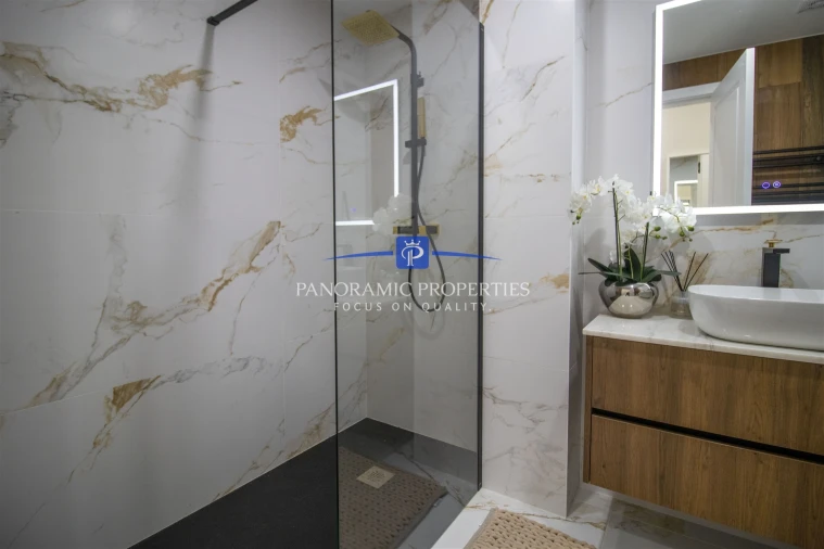 Apartamento T2 para Venda em Armação de Pera Foto 11