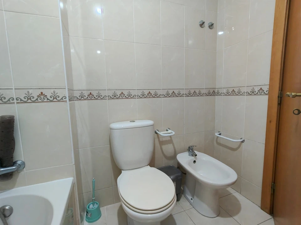Apartamento T1 para Venda em Marrazes e Barosa Foto 4