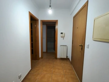 Apartamento T1 para Venda em Marrazes e Barosa