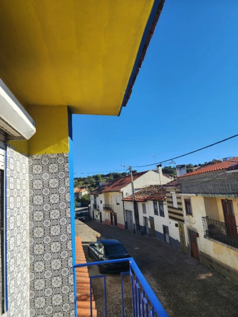 Moradia T3 para Venda em Brunhoso