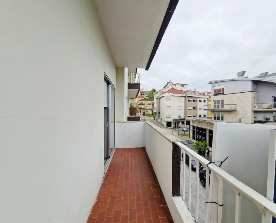 Apartamento T3 para Venda em Viseu Foto 18