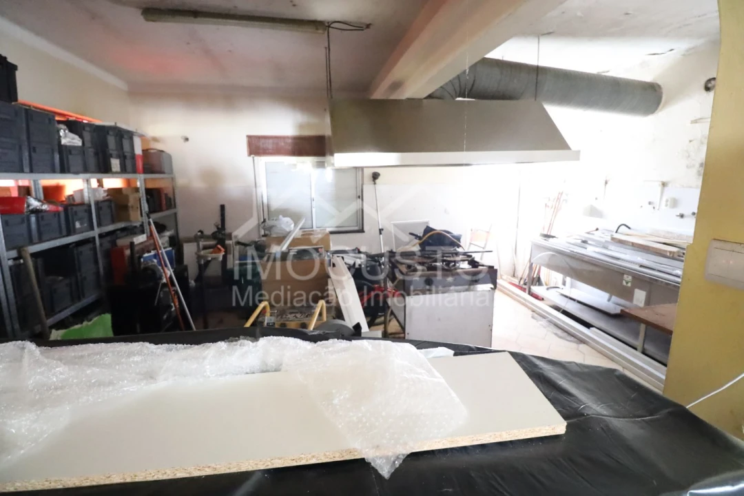 Prédio para Venda em Castro Marim Foto 39