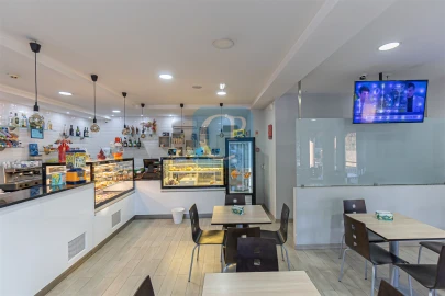 Loja para Venda em Cidade da Maia