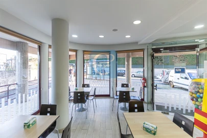 Loja para Venda em Cidade da Maia