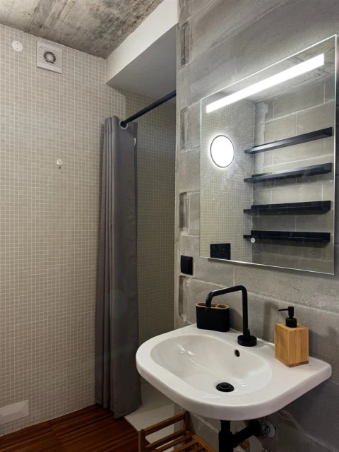 Apartamento T1 para Arrendamento em Paranhos