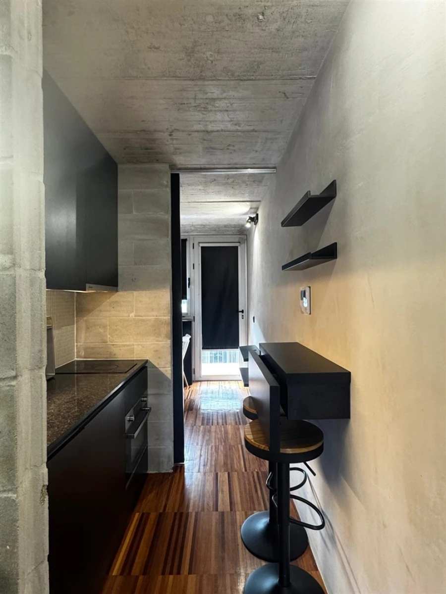 Apartamento T1 para Arrendamento em Paranhos Foto 11