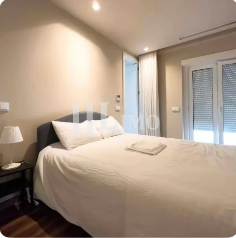 Apartamento T2 para Arrendamento em Santo António