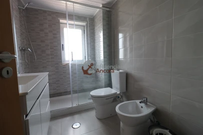 Apartamento T3 para Venda em Gouveia (São Pedro e São Julião)