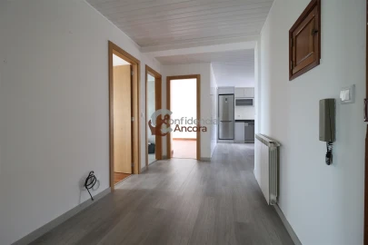 Apartamento T3 para Venda em Gouveia (São Pedro e São Julião)