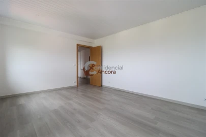 Apartamento T3 para Venda em Gouveia (São Pedro e São Julião)