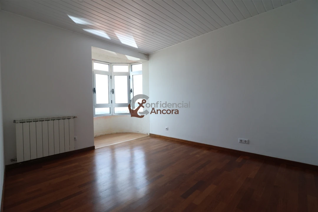 Apartamento T3 para Venda em Gouveia (São Pedro e São Julião) Foto 3