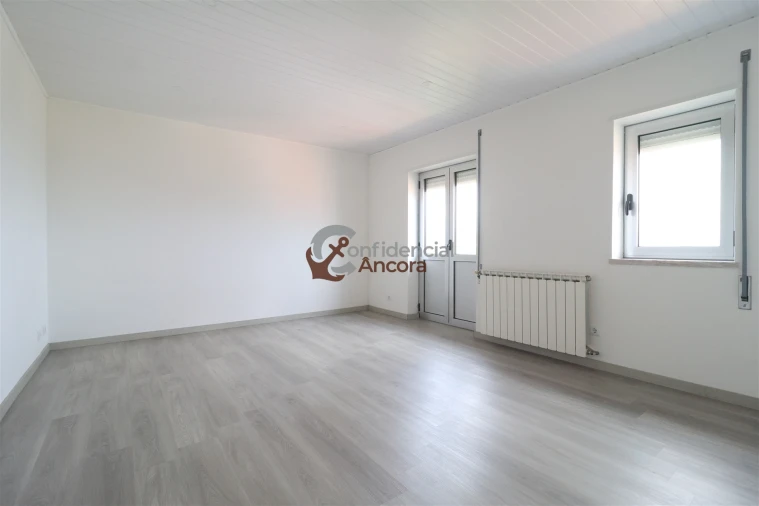 Apartamento T3 para Venda em Gouveia (São Pedro e São Julião) Foto 13