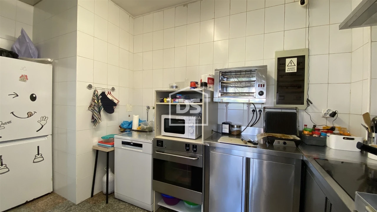 Negócio para Trespasse em São Mamede de Infesta e Senhora da Hora Foto 17