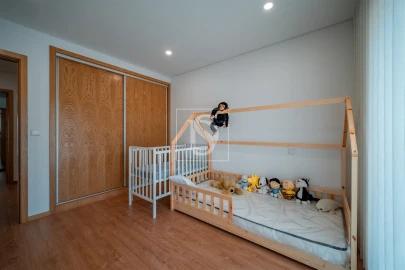 Moradia T3 para Venda em Caldas de Vizela (São Miguel e São João)