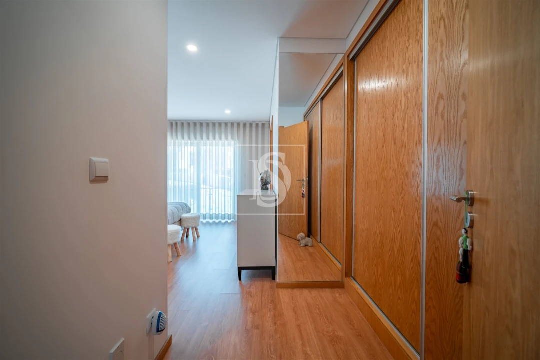 Moradia T3 para Venda em Caldas de Vizela (São Miguel e São João) Foto 14