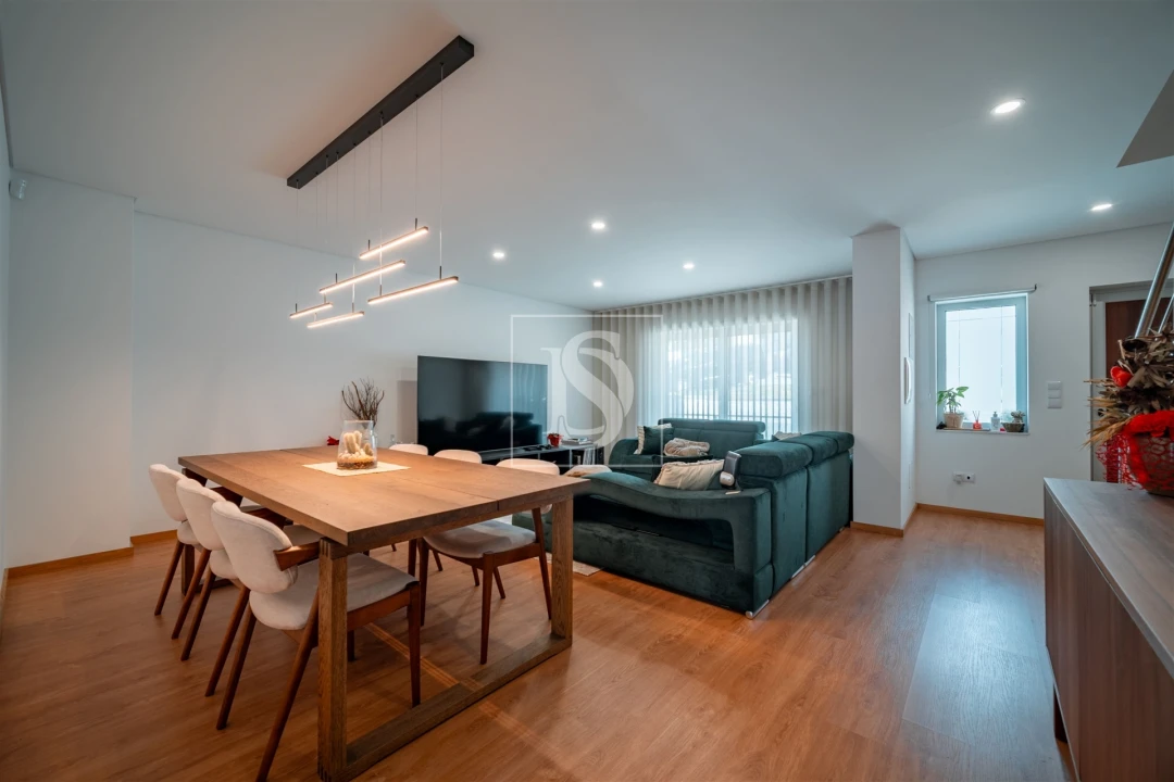 Moradia T3 para Venda em Caldas de Vizela (São Miguel e São João) Foto 17