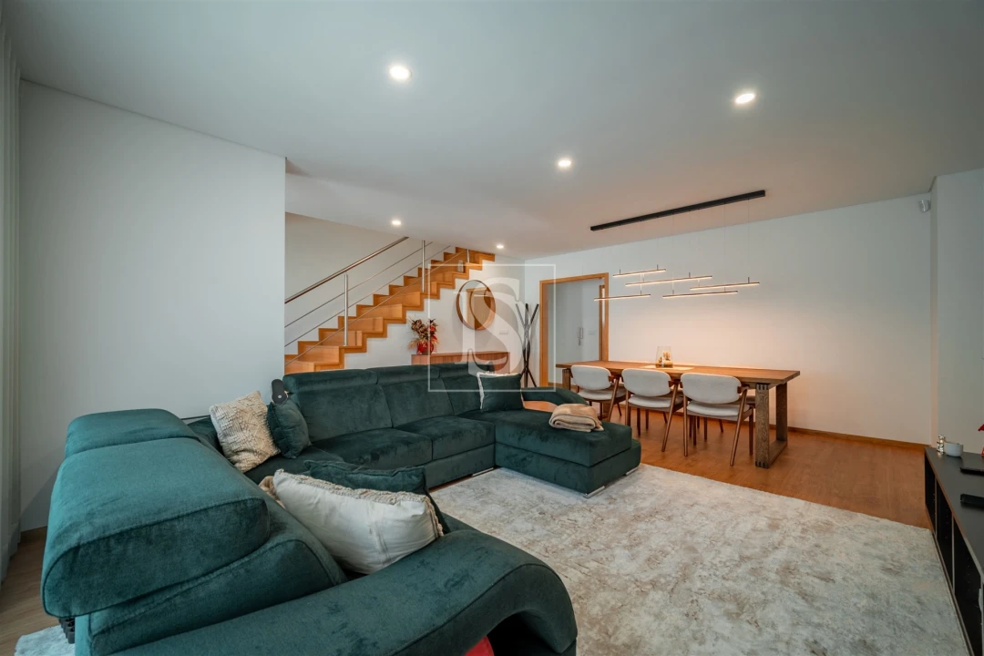 Moradia T3 para Venda em Caldas de Vizela (São Miguel e São João) Foto 19