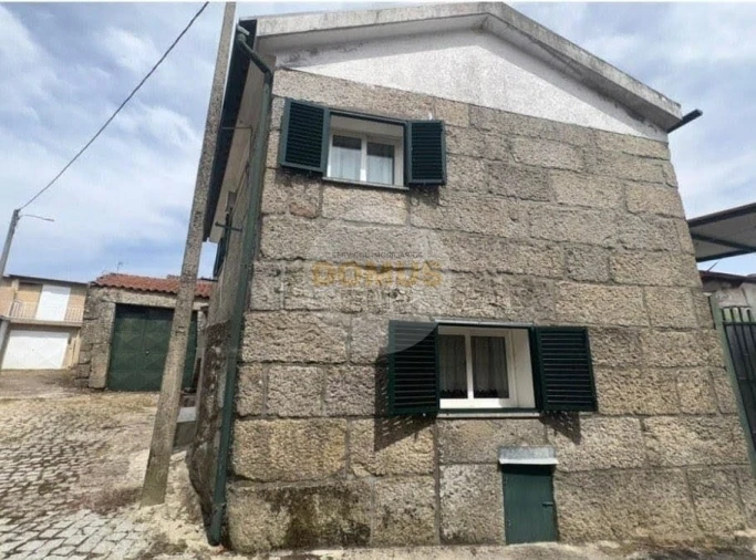 Moradia T3 para Venda em Bouçoães Foto 11