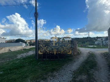 Terreno para Venda em Sesimbra (Castelo)