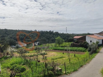 Quinta T2 para Venda em Santa Clara-A-Nova e Gomes Aires