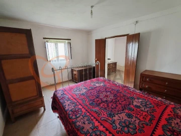 Quinta T2 para Venda em Santa Clara-A-Nova e Gomes Aires