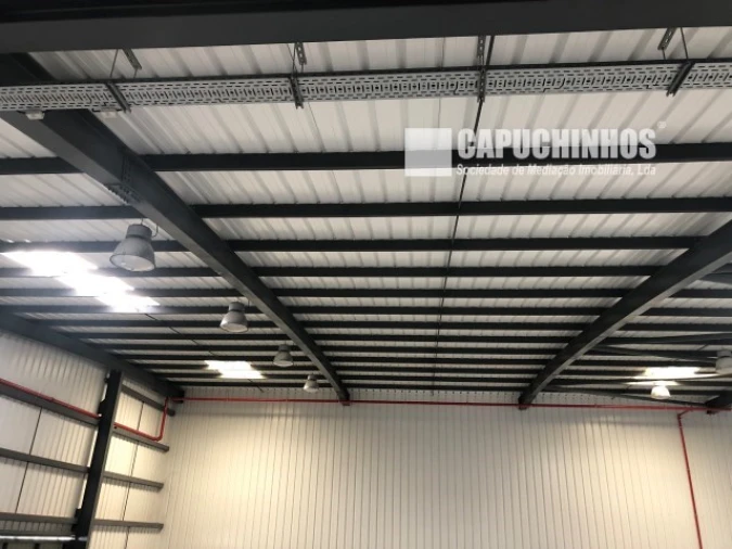 Armazém para Venda em Samora Correia Foto 4