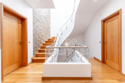 Moradia T4 para Venda em Coronado (São Romão e São Mamede)