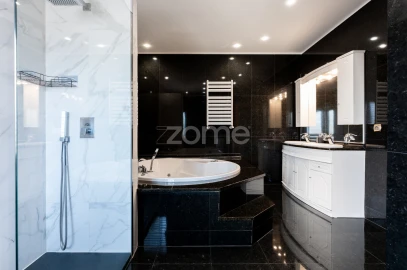 Moradia T4 para Venda em Coronado (São Romão e São Mamede)