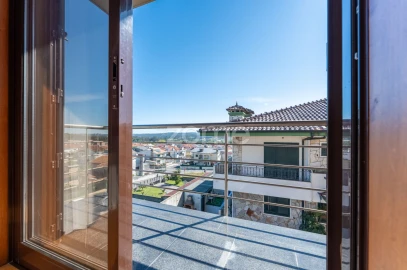 Moradia T4 para Venda em Coronado (São Romão e São Mamede)