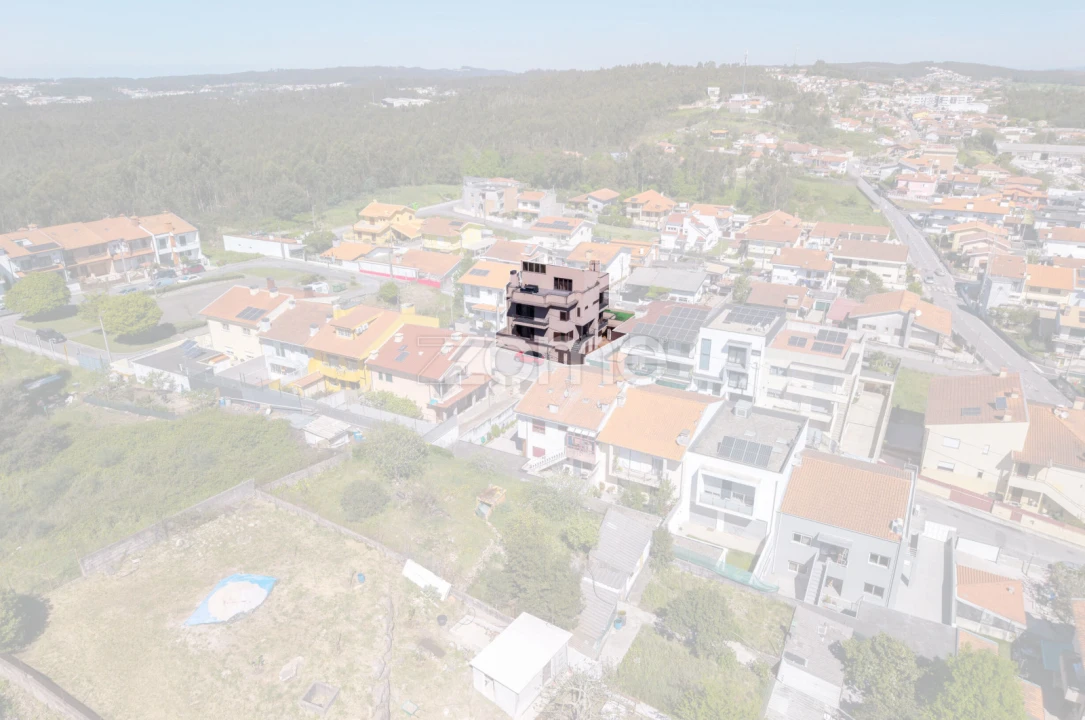 Moradia T4 para Venda em Coronado (São Romão e São Mamede) Foto 4