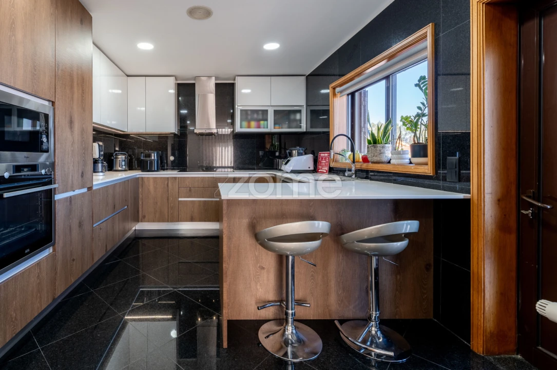 Moradia T4 para Venda em Coronado (São Romão e São Mamede) Foto 22