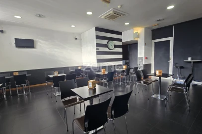 Negócio para Trespasse em Santa Marinha e São Pedro da Afurada