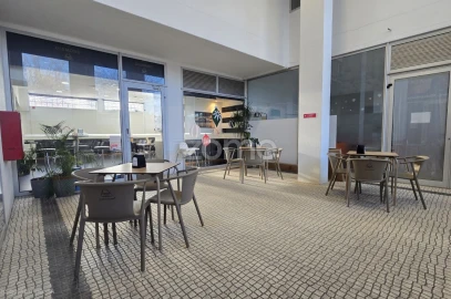 Negócio para Trespasse em Santa Marinha e São Pedro da Afurada