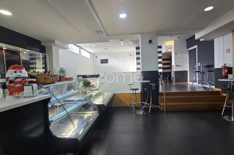 Negócio para Trespasse em Santa Marinha e São Pedro da Afurada Foto 8