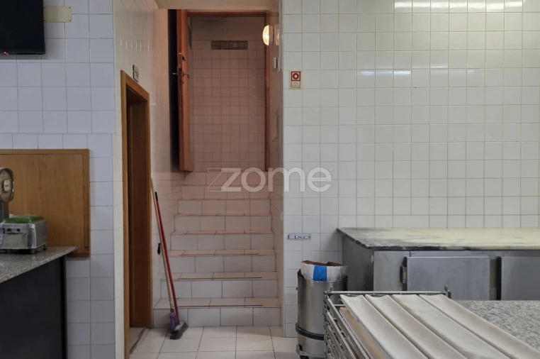 Negócio para Trespasse em Santa Marinha e São Pedro da Afurada Foto 21