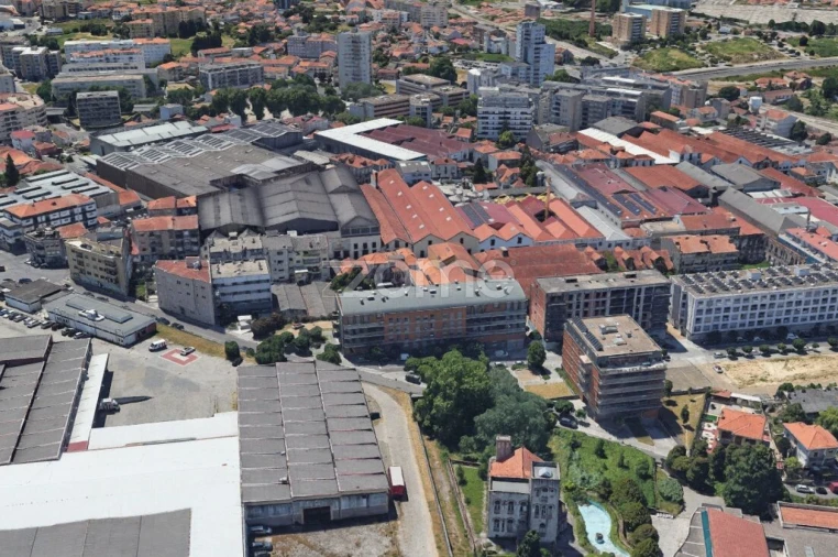 Negócio para Trespasse em Santa Marinha e São Pedro da Afurada Foto 23