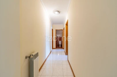 Apartamento T3 para Venda em Castêlo da Maia